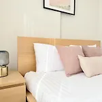 Yeni Modern Daire-old Town-1000mbps-central