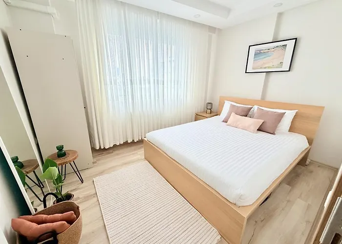 Yeni Modern Daire-old Town-1000mbps-central *