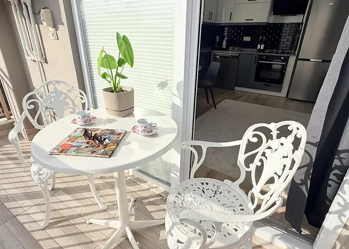 Yeni Modern Daire-old Town-1000mbps-central Daire