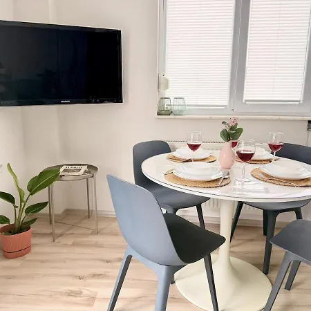 Yeni Modern Daire-old Town-1000mbps-central