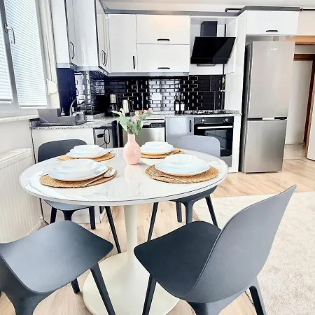 Yeni Modern Daire-old Town-1000mbps-central * Antalya